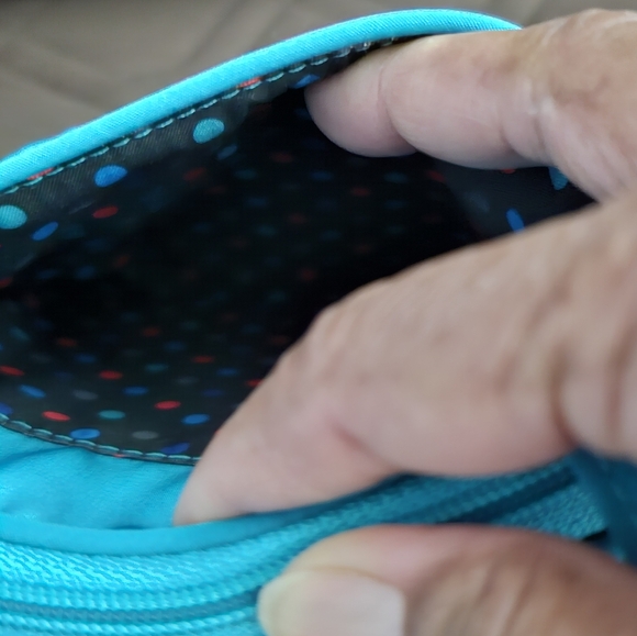 Vera Bradley Woman's Signature Quilted Cotton Mini Hipster Crossbody, NWOT - Picture 11 of 11